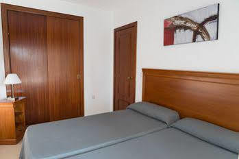 Hotel Gemelos Ii-iv